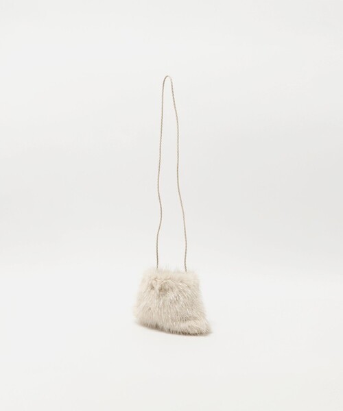 green label relaxing(グリーンレーベルリラクシング)の「ラメ フェイクファー ポシェット / キッズ(ショルダーバッグ・キッズ・グレー系/ナチュラル・FREE)」の6枚目の写真