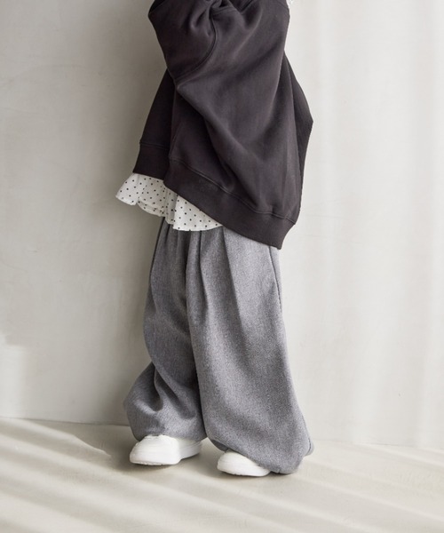 LOWRYS FARM(ローリーズファーム)の「バルーンパンツ 637861(その他パンツ・キッズ・ブラウン/ブラック/グレー・110cm/120cm/130cm/140cm/150cm)」の1枚目の写真