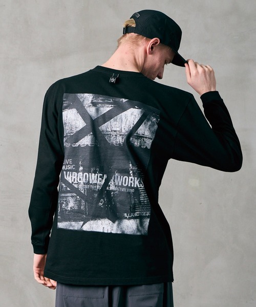 VIRGOwearworks(ヴァルゴウェアワークス)の「BACK IMPACT LONGSLEEVE(Tシャツ/カットソー・メンズ・ホワイト/ブラック・2/3/4/5)」の8枚目の写真