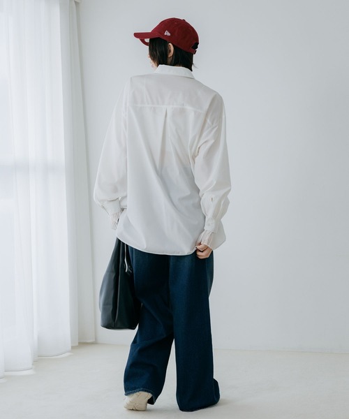 PAGEBOY（ページボーイ）の「ソデプリーツ２ＷＡＹシャツ（シャツ/ブラウス・レディース・オフホワイト/ブラック・FREE）」の6枚目の写真