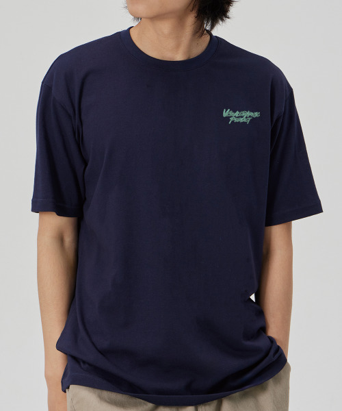 BY.L(バイエル)の「コンツアーグラフィティロゴ半袖Tシャツネイビー(Tシャツ/カットソー・メンズ・その他・MEDIUM/LARGE/X-LARGE)」の3枚目の写真