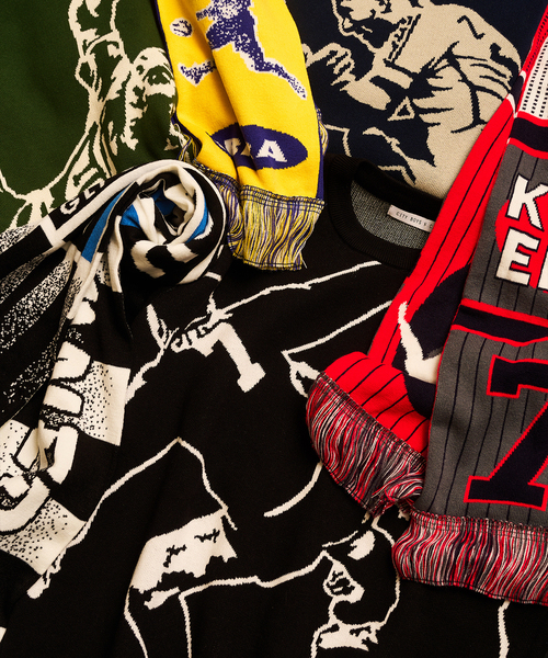417 EDIFICE（フォーワンセブンエディフィス）の「【CITY BOYS FC / シティボーイズFC】417別注 bad boy Scarf（マフラー・メンズ・ブラック/レッド/ブルー・FREE）」の5枚目の写真
