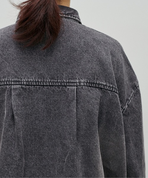 LARUTA（ラルータ）の「【LARUTA】デニムオーバーシャツ（シャツ/ブラウス・レディース・ブラック系その他/ブルー系その他・FREE）」の5枚目の写真