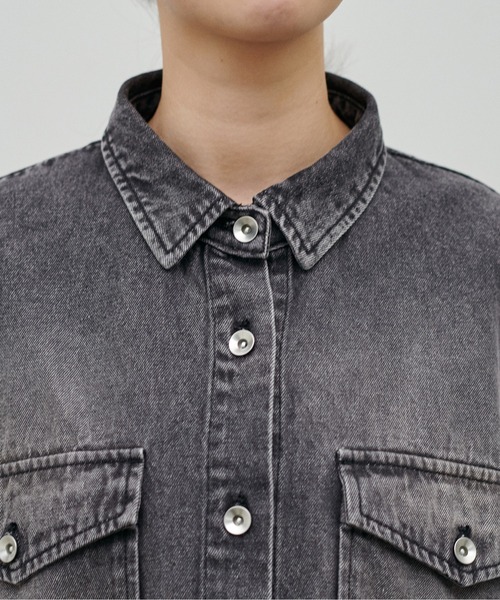 LARUTA（ラルータ）の「【LARUTA】デニムオーバーシャツ（シャツ/ブラウス・レディース・ブラック系その他/ブルー系その他・FREE）」の3枚目の写真