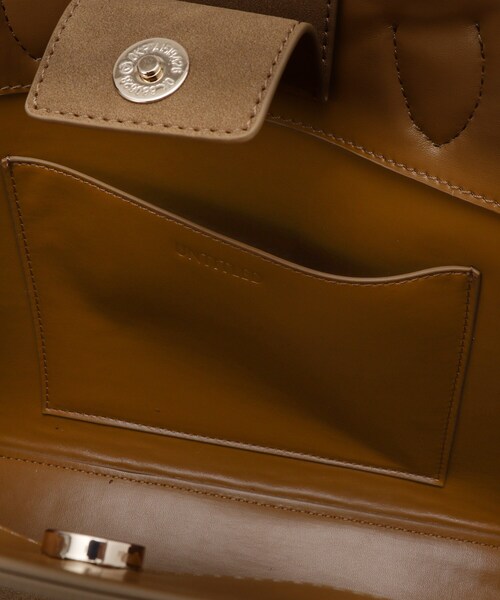 UNTITLED（アンタイトル）の「スエード調ZIPトート（トートバッグ・レディース・キャメル/ライトベージュ・99）」の13枚目の写真