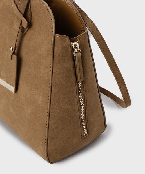 UNTITLED（アンタイトル）の「スエード調ZIPトート（トートバッグ・レディース・キャメル/ライトベージュ・99）」の11枚目の写真