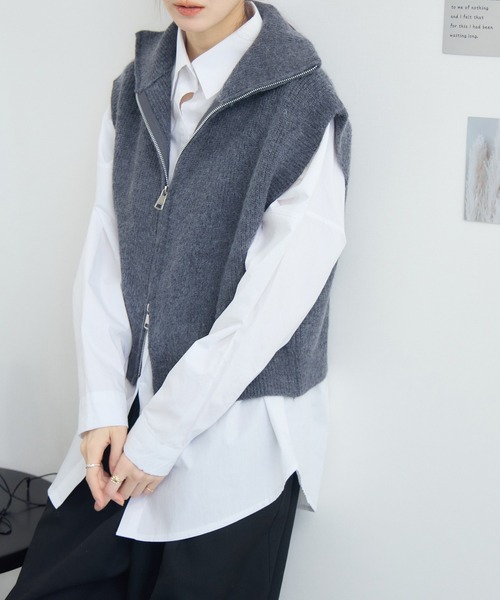 RU.TI.LE(ルチル)の「【RU.TI.LE】オーバーカラーシャツ(シャツ/ブラウス・レディース・ラベンダー/ホワイト/ベージュ・MEDIUM)」の1枚目の写真