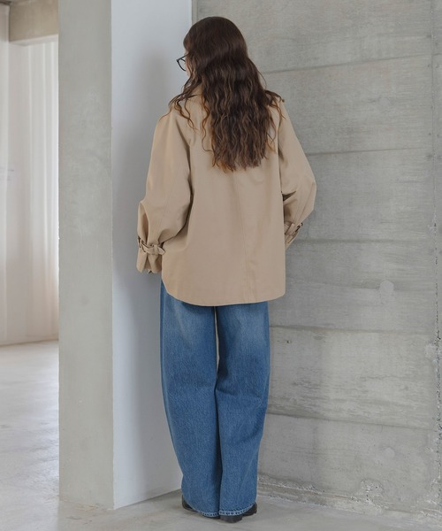 URBAN RESEARCH Sonny Label（アーバンリサーチサニーレーベル）の「撥水ショートトレンチコート（トレンチコート・レディース・ネイビー/ベージュ・38/36）」の8枚目の写真