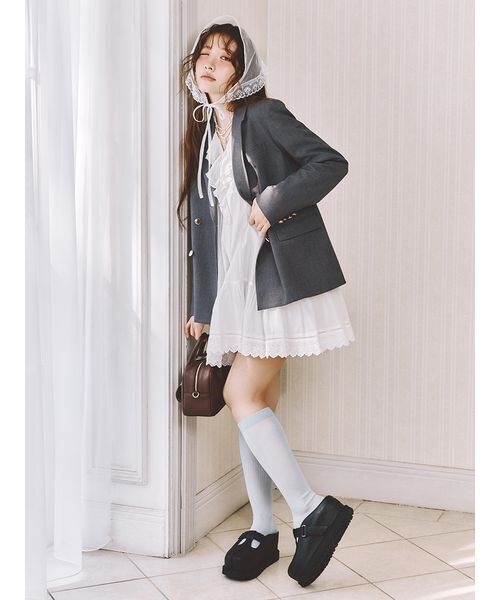 LILY BROWN(リリーブラウン)の「【LILY BROWN×UGG】 W GOLDENSTAR HI CLOG(その他シューズ・レディース・ブラック・22.5/23/23.5/24/24.5)」の3枚目の写真