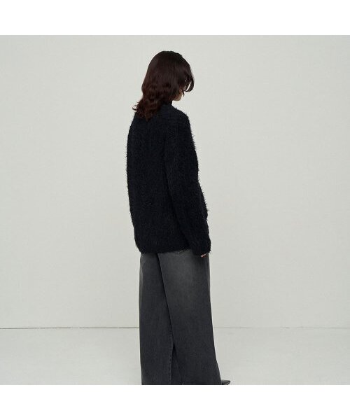 LCDC TM(エルシーディーシーティーエム)の「FUZZY OVERSIZED CARDIGAN(カーディガン/ボレロ・レディース・ブラック・ONE SIZE)」の2枚目の写真