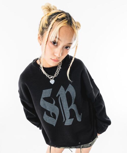 SHORT ROUND（ショートラウンド）の「SHORT ROUND/【26年春夏新作】ビッグロゴニットプルオーバー（ニット/セーター・メンズ・ブラック・LARGE/MEDIUM）」の2枚目の写真