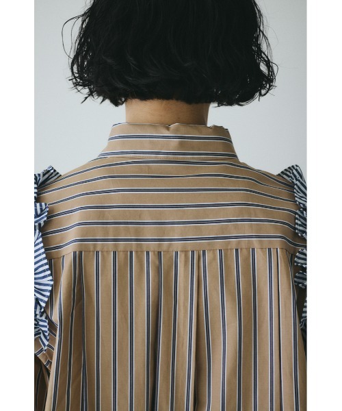 HeRIN.CYE(ヘリンドットサイ)の「Frill sleeve shirt フリルスリーブシャツ(シャツ/ブラウス・レディース・ベージュ系その他/ブルー系その他・FREE)」の9枚目の写真