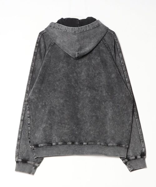 DIESEL（ディーゼル）の「メンズ プルオーバーパーカー S-ALTBOXT-HOOD（パーカー・メンズ・ブラック系その他・LARGE/MEDIUM/SMALL/X-LARGE/X-SMALL）」の2枚目の写真