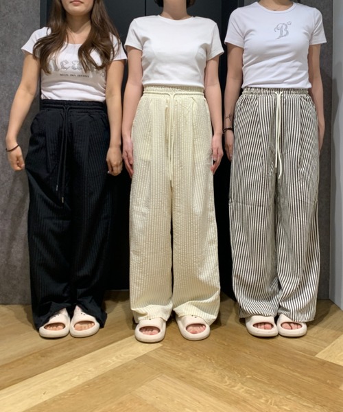 link lot(リンクロット)の「シアサッカーストライプタックイージーパンツ(その他パンツ・メンズ・ネイビー/ベージュ/ブラック・F)」の21枚目の写真