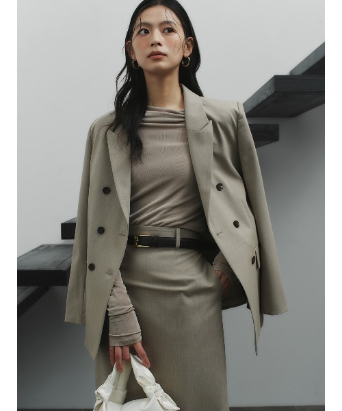 anuans（アニュアンス）の「ピークドラペルダブルジャケット（テーラードジャケット・レディース・ベージュ/ネイビー/グレー・SMALL/MEDIUM）」の22枚目の写真
