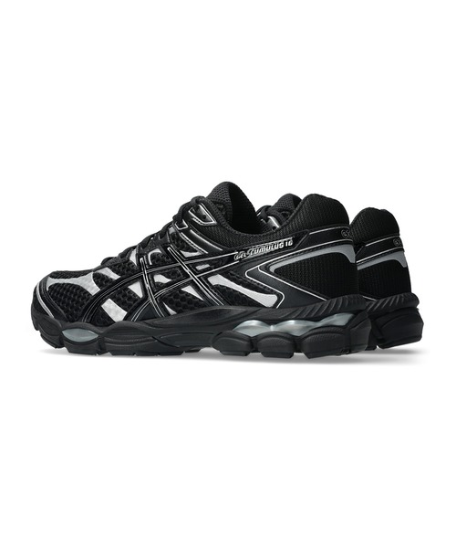ASICS（アシックス）の「GEL-CUMULUS 16 / ゲルキュムラス 16（スニーカー・メンズ・ブラック×シルバー・26.5/26/29/23.5/27/24/28.5/29.5/25.5/25/23/28/27.5/24.5）」の8枚目の写真