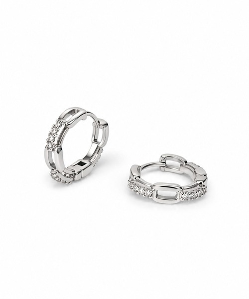 Lyvi（ライビィ）の「Contour Mini Hoop Pierce / 金属アレルギー対応（ピアス（両耳用）・レディース・シルバー/ゴールド・FREE）」の6枚目の写真