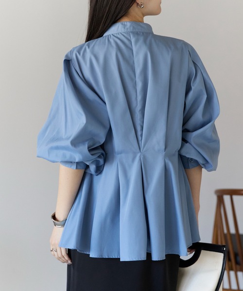 PREFERIR（プレフェリール）の「【きれいめ×体型カバー】ウエストタック  バンドカラー ブラウス/ヒップカバー・長袖（シャツ/ブラウス・レディース・ブラック/オフホワイト/ブルー・FREE）」の3枚目の写真