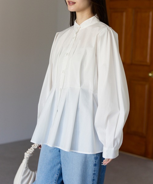 PREFERIR（プレフェリール）の「【きれいめ×体型カバー】ウエストタック  バンドカラー ブラウス/ヒップカバー・長袖（シャツ/ブラウス・レディース・ブラック/オフホワイト/ブルー・FREE）」の7枚目の写真