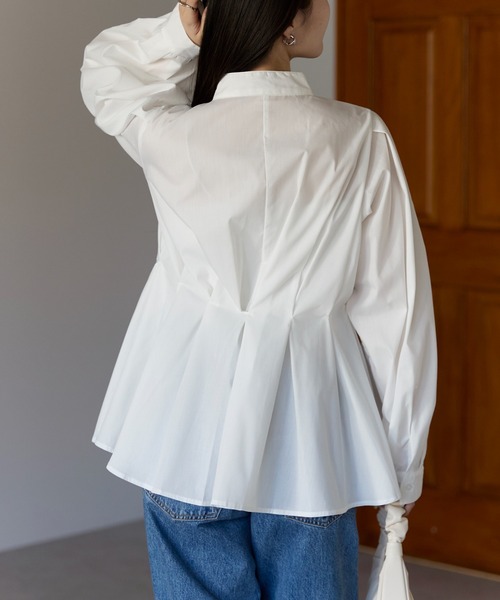 PREFERIR（プレフェリール）の「【きれいめ×体型カバー】ウエストタック  バンドカラー ブラウス/ヒップカバー・長袖（シャツ/ブラウス・レディース・ブラック/オフホワイト/ブルー・FREE）」の9枚目の写真