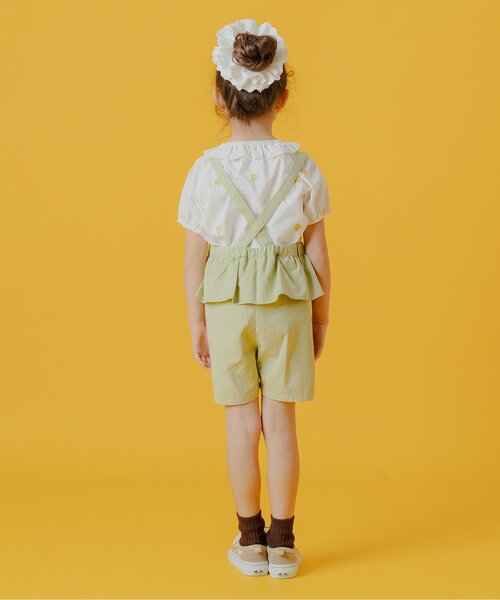 Boribon（ボリボン）の「ウエストフリルショートサロペット（サロペット/オーバーオール・キッズ・ベージュ/グリーン・80/90/100/110/120）」の6枚目の写真