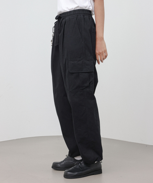 MODERMENT（モダーメント）の「[コットンver] セミワイドストリングカーゴパンツ [ブラック]（その他パンツ・レディース・その他・LARGE/MEDIUM/X-LARGE）」の3枚目の写真