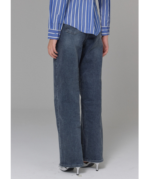 BUTTON UP（ボタンアップ）の「ウォッシュドスパンストレート起毛デニム（デニムパンツ・レディース・その他・SMALL/MEDIUM/LARGE）」の3枚目の写真