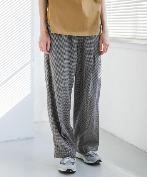 FORK&SPOON(フォークアンドスプーン)の「FORK&SPOON ヘンプブレンドイージーパンツ(その他パンツ・レディース・グレー系その他/ベージュ系その他・1/2)」の2枚目の写真