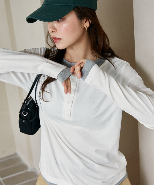 PUBLUX(パブリュクス)の「PUBLUX/パブリュクス ヘンリーネック レイヤード ロンT 限定展開(Tシャツ/カットソー・レディース・オフホワイト/グレー/ネイビー/チャコールグレー・フリ-)」の5枚目の写真