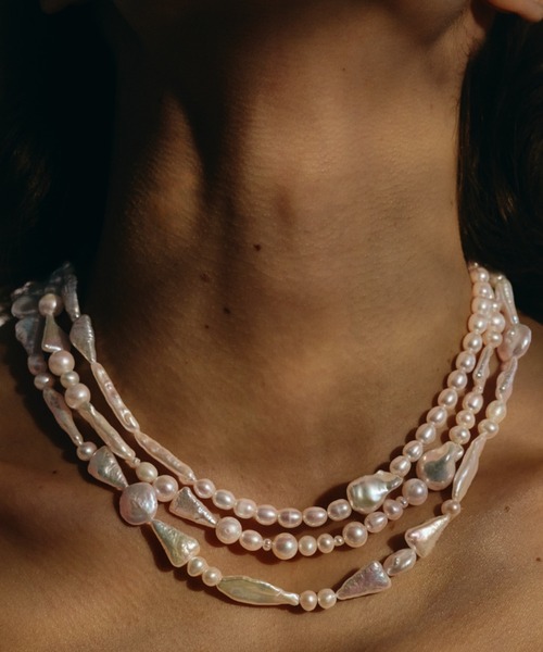 IRIS47（イリスフォーセブン）の「【IRIS 47】mozaic pearl necklace/モザイク パール ネックレス（ネックレス・レディース・ホワイト・FREE）」の5枚目の写真