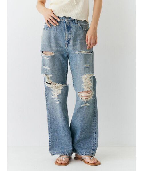 Ungrid（アングリッド）の「クラッシュデザインストレートデニム（デニムパンツ・レディース・ブルー・26inch/25inch/24inch）」の5枚目の写真