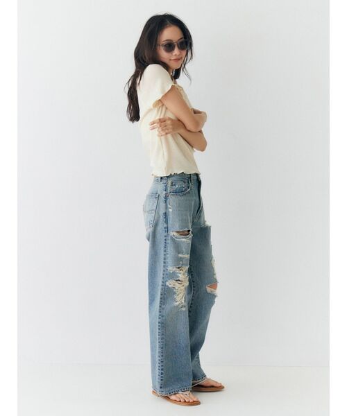Ungrid（アングリッド）の「クラッシュデザインストレートデニム（デニムパンツ・レディース・ブルー・26inch/25inch/24inch）」の10枚目の写真