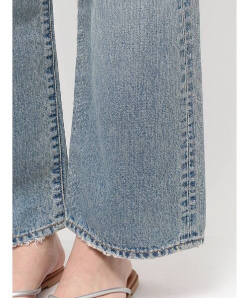 Ungrid（アングリッド）の「クラッシュデザインストレートデニム（デニムパンツ・レディース・ブルー・26inch/25inch/24inch）」の18枚目の写真