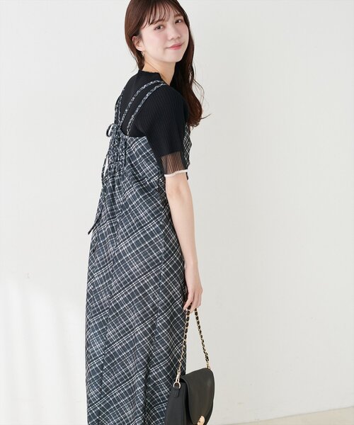 natural couture(ナチュラルクチュール)の「ドレープカットキャミワンピース(ワンピース・レディース・グレー/ブラック/グレイッシュベージュ/その他1・FREE)」の5枚目の写真
