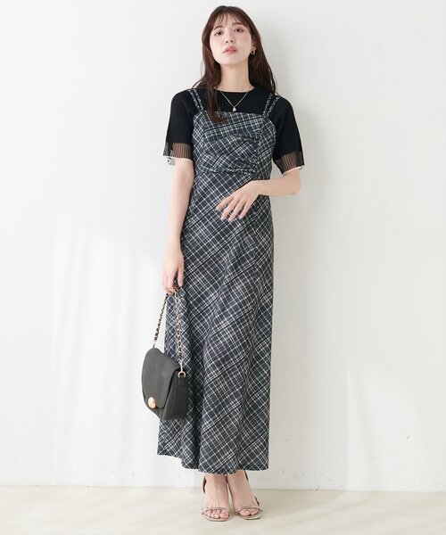 natural couture(ナチュラルクチュール)の「ドレープカットキャミワンピース(ワンピース・レディース・グレー/ブラック/グレイッシュベージュ/その他1・FREE)」の8枚目の写真