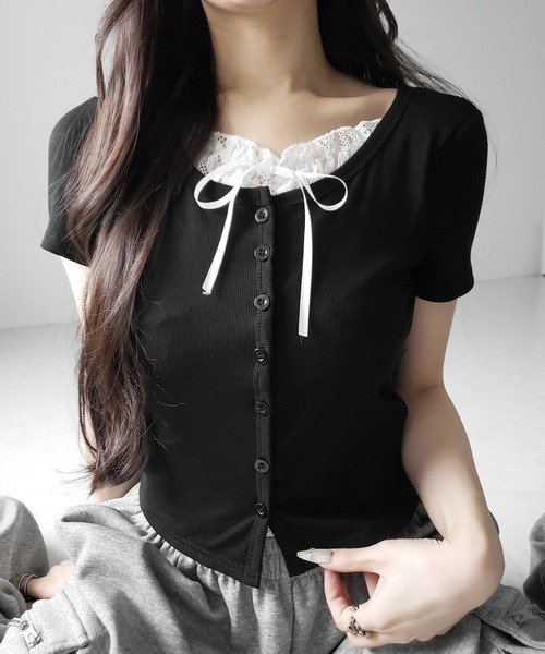 me+em select(ミームセレクト)の「フロントリボンレースレイヤード半袖リブトップス /front ribbon lace layered short sleeve rib tops(その他トップス・レディース・ブラック/グレー・FREE)」の8枚目の写真