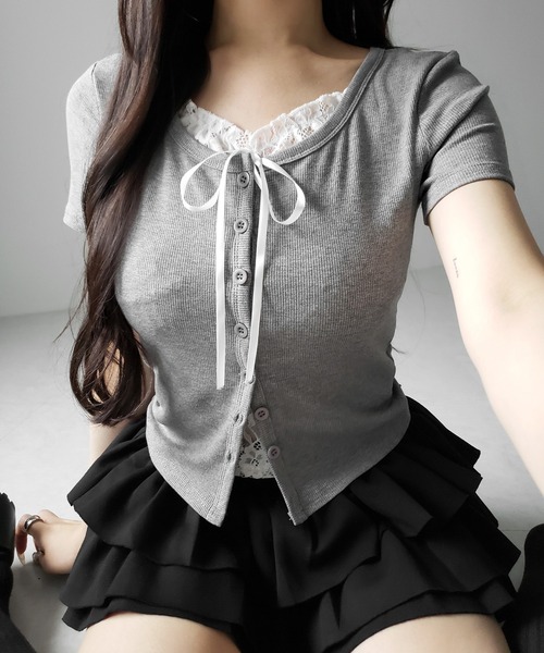 me+em select(ミームセレクト)の「フロントリボンレースレイヤード半袖リブトップス /front ribbon lace layered short sleeve rib tops(その他トップス・レディース・ブラック/グレー・FREE)」の12枚目の写真