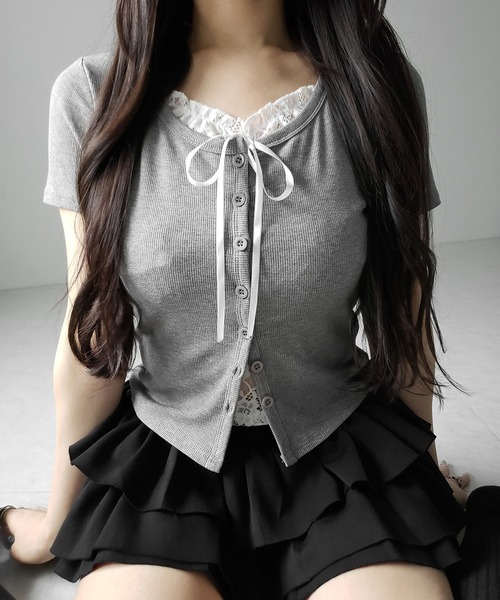 me+em select(ミームセレクト)の「フロントリボンレースレイヤード半袖リブトップス /front ribbon lace layered short sleeve rib tops(その他トップス・レディース・ブラック/グレー・FREE)」の13枚目の写真