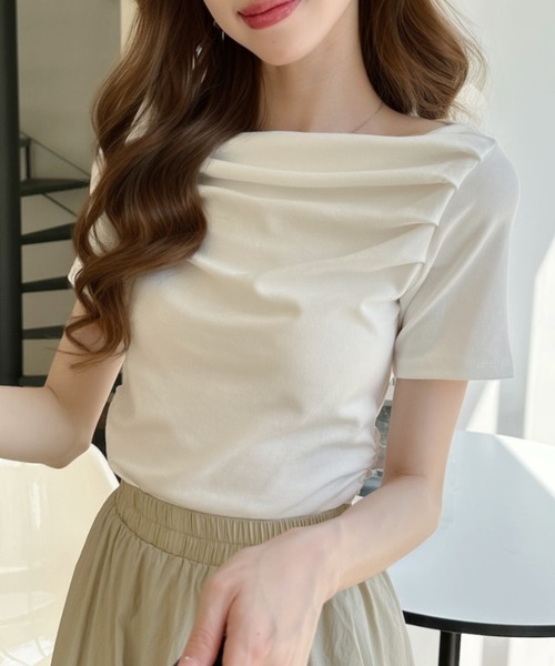 Ada.(エイダ)の「シンプル コンパクト丈 ドレープ オフショルダー トップス(Tシャツ/カットソー・レディース・グレー/ブラック/ホワイト/ピンク・FREE)」の8枚目の写真