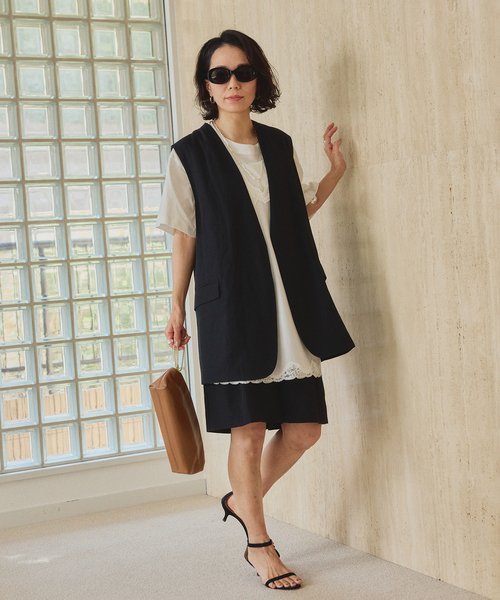 VERMEIL par iena（ヴェルメイユパーイエナ）の「《セットアップ可》Cool Touch リネンジレ（ベスト・レディース・ブラック/ブラウン・FREE）」の5枚目の写真