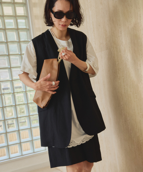VERMEIL par iena（ヴェルメイユパーイエナ）の「《セットアップ可》Cool Touch リネンジレ（ベスト・レディース・ブラック/ブラウン・FREE）」の7枚目の写真