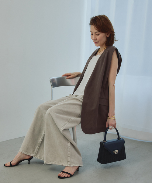 VERMEIL par iena（ヴェルメイユパーイエナ）の「《セットアップ可》Cool Touch リネンジレ（ベスト・レディース・ブラック/ブラウン・FREE）」の12枚目の写真