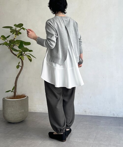 un dix cors(アンディコール)の「ニットセットレイヤードプルオーバー(ニット/セーター・レディース・ネイビー/イエロー/ライトグレー・FREE)」の13枚目の写真