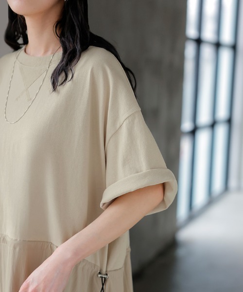 HUG.U(ハグユー)の「異素材MIX 半袖Tシャツワンピース(ワンピース・レディース・グレー/ブラック/ベージュ・FREE)」の8枚目の写真