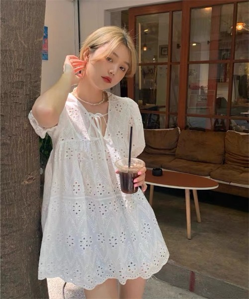 Ritzy（リッツィー）の「パフスリーブ レース 半袖チュニックワンピース（ワンピース・レディース・ホワイト・XL/L/M）」の11枚目の写真