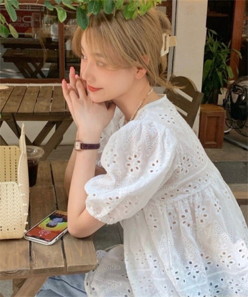 Ritzy（リッツィー）の「パフスリーブ レース 半袖チュニックワンピース（ワンピース・レディース・ホワイト・XL/L/M）」の6枚目の写真
