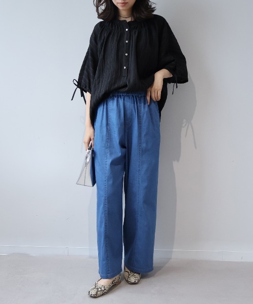 leswel(レスウェル)の「【LL~5L】【WEB/一部店舗限定】ドルマンスリーブブラウス(シャツ/ブラウス・レディース・ブラック/ライトグリーン/ブラウン・LL/3L/4L/5L)」の5枚目の写真