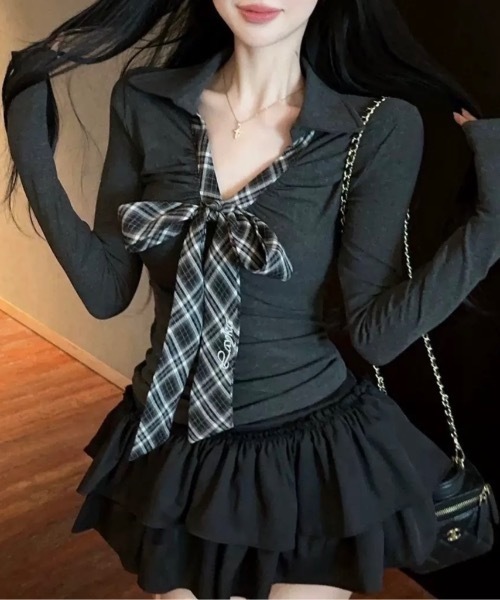 Alvia（アルビア）の「Vネック　ボータイトップス（その他トップス・レディース・グレー・M）」の6枚目の写真
