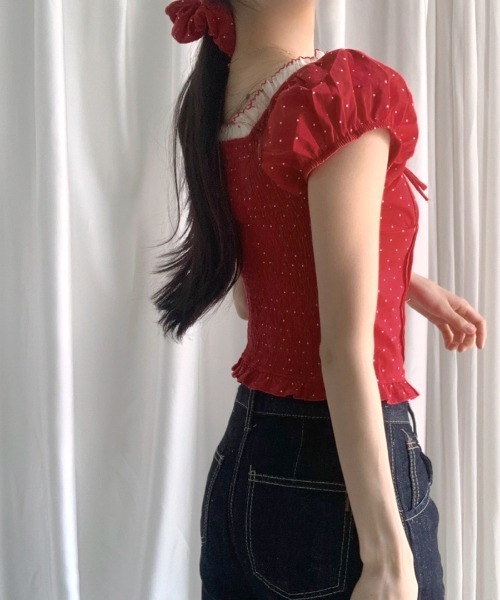 REMUR(レミュール)の「2点セット シュシュ付きドット柄フリルブラウス オフショル(シャツ/ブラウス・レディース・アイボリー/レッド/ネイビー・FREE)」の20枚目の写真