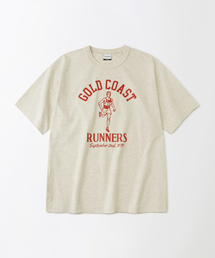 OUTSTANDING（アウトスタンディング）の「VSC TEE(ゴールドコーストランナーズ)_1%オートミール（Tシャツ/カットソー）」